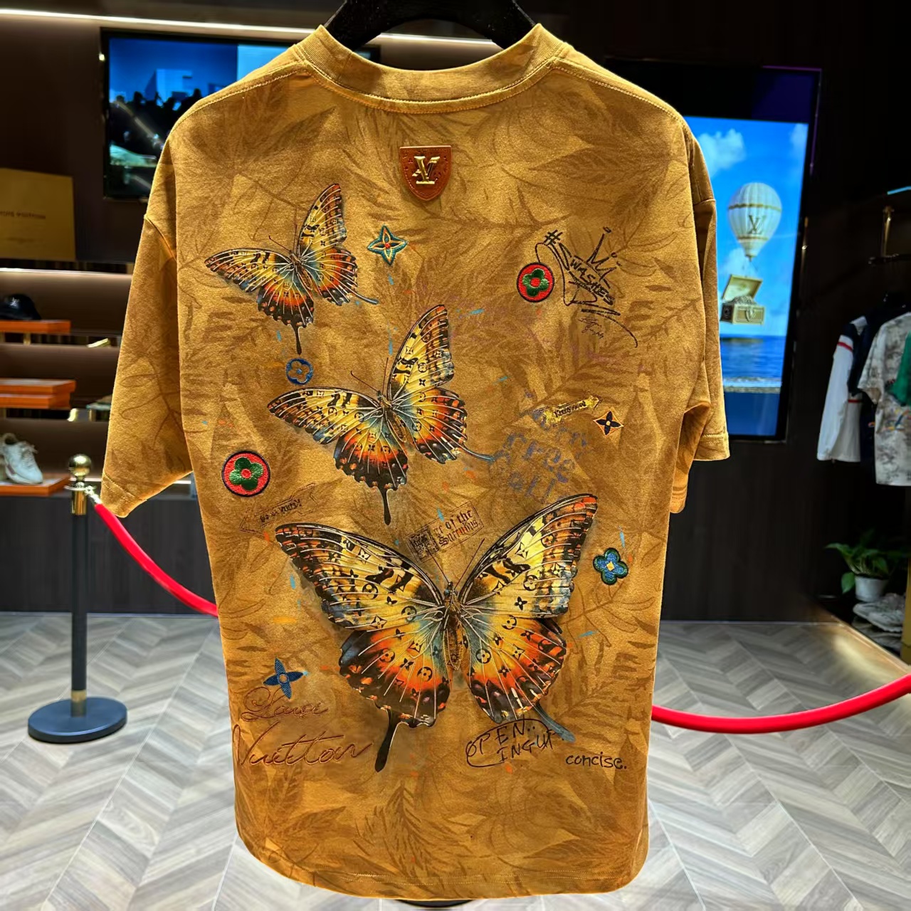 BO-YY.【新款蝴蝶】2025年新款男士设计款奢潮高端刺绣短袖25617