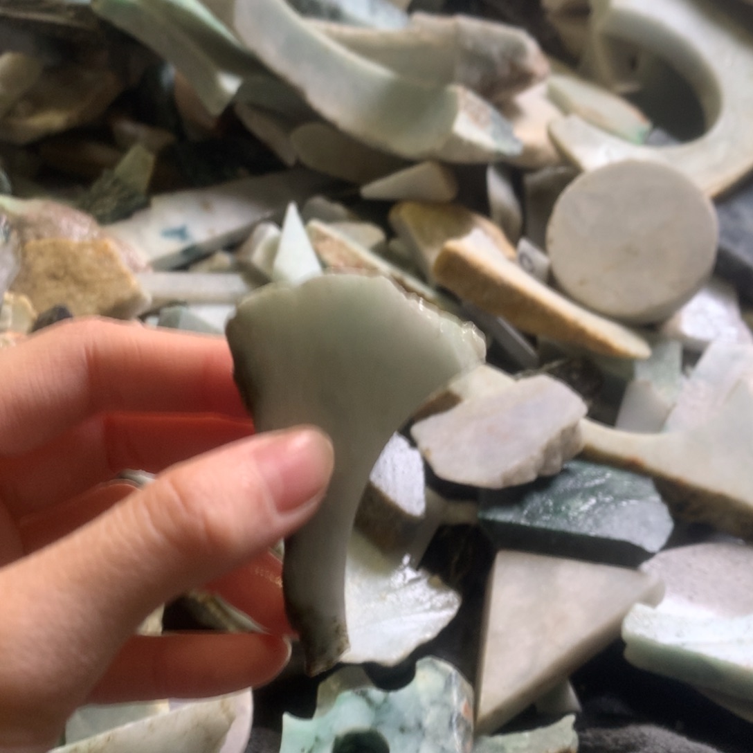 翡翠颈饰未镶嵌缅甸翡翠