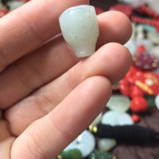 和田玉颈饰未镶嵌大*