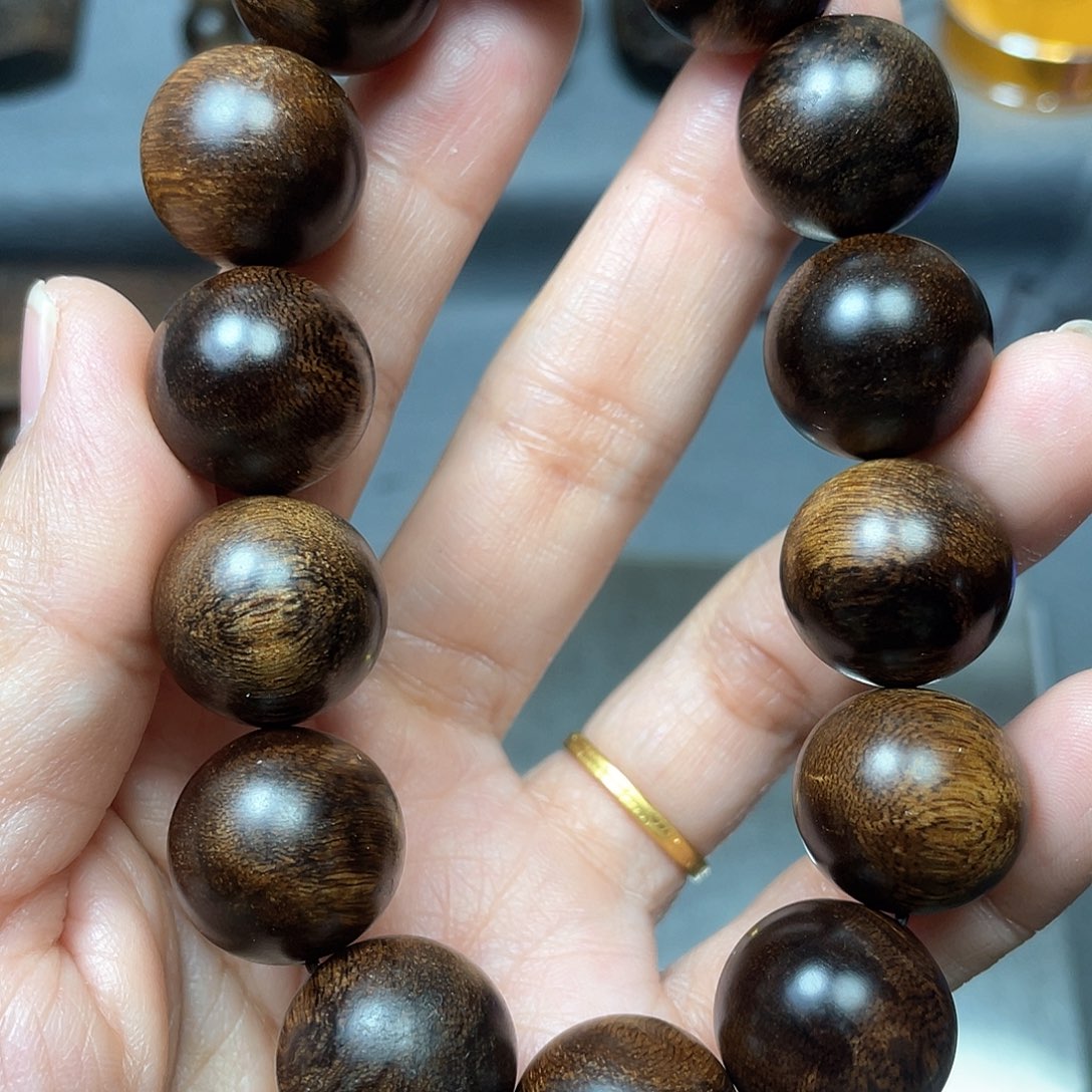 沉香手串一***你白棋瘤疤1.6