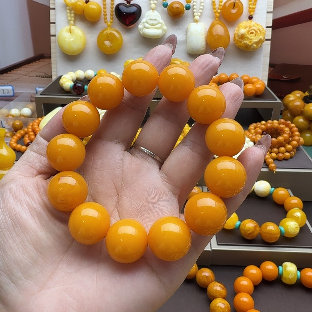 还***路非金属18的老蜜素圈手串