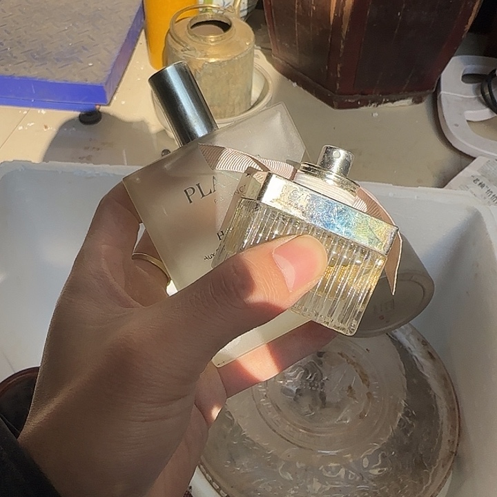 萧***郎扇子是咯哦是咯最近看了斤斤计较