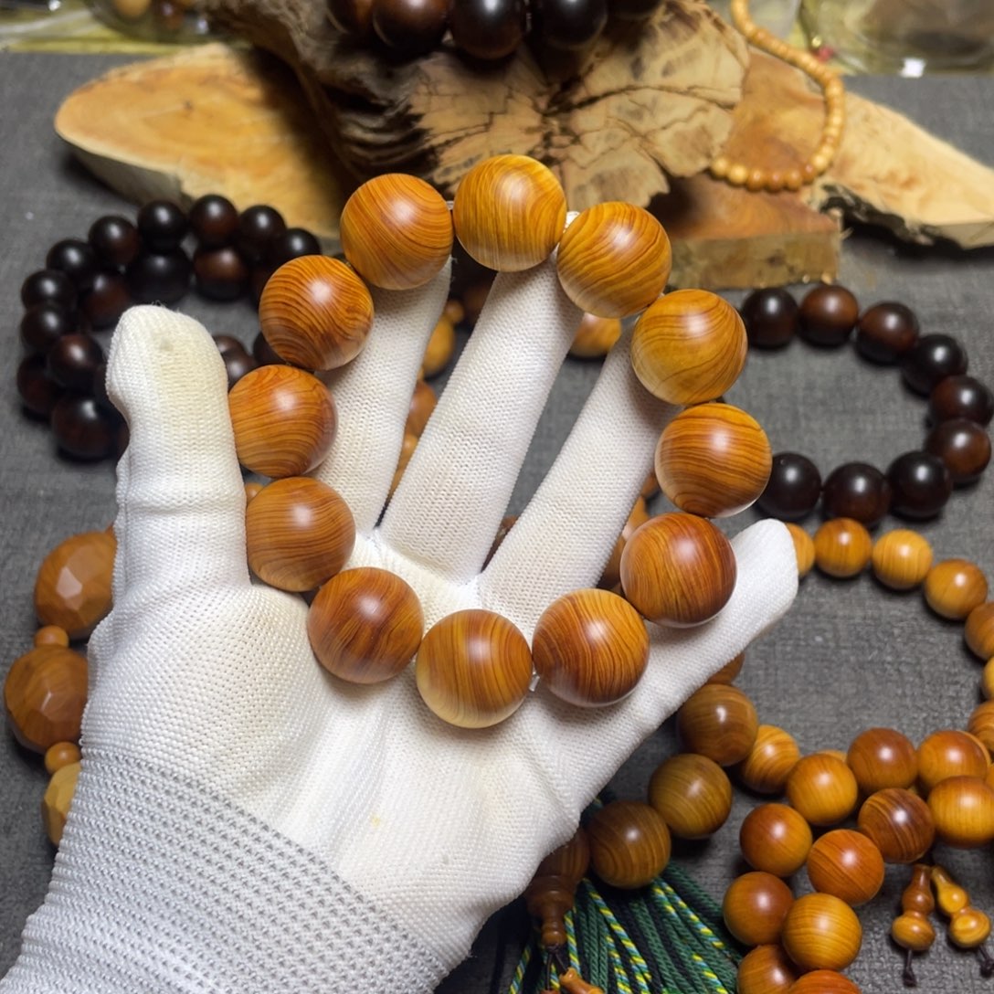 云***影柏木（崖柏）2.0红油