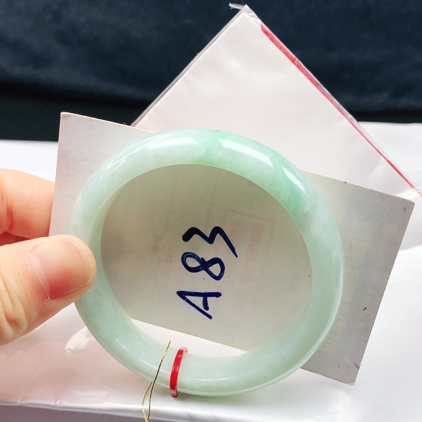 【闪购商品】翡翠手镯未镶嵌57➕圈口