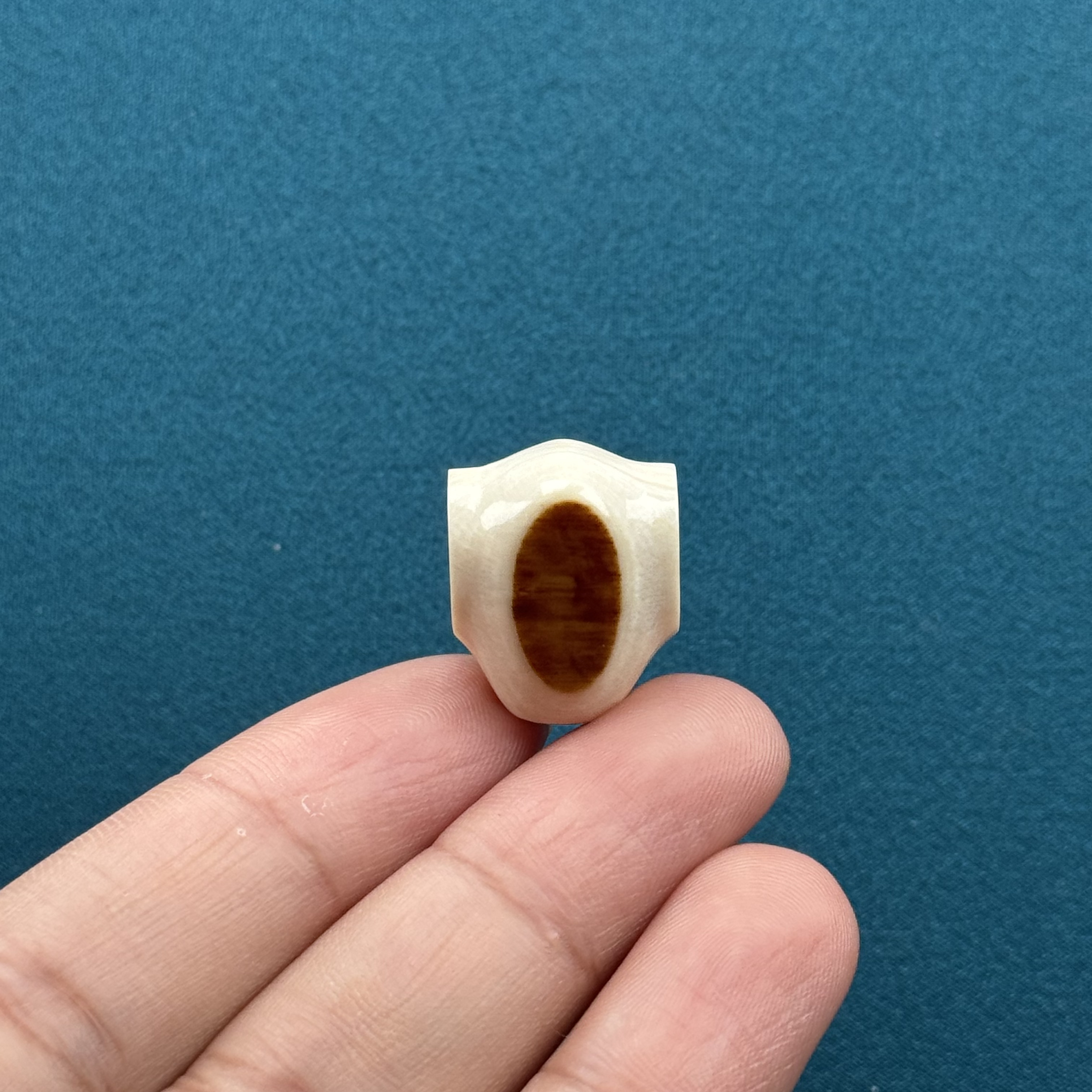 S64-60天然猛犸牙黄金瞳鲨鱼背三通16*19.5mm支持复检假一罚十