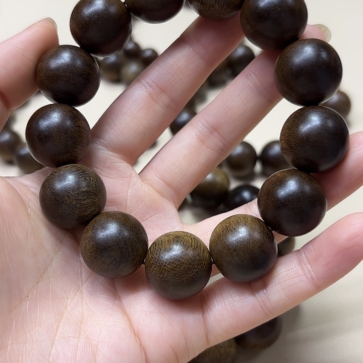 梦***遥沉香手串沉香手串18