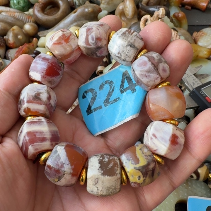 玛瑙/玉髓未镶嵌颈饰