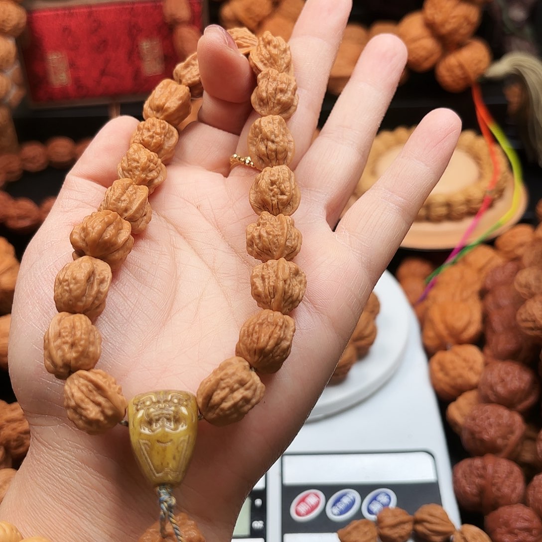 ，***）把件文玩核桃核桃手持