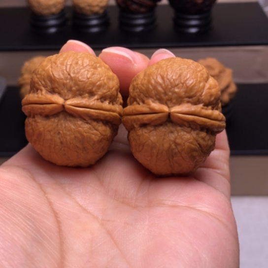 文玩核桃吊坠佛佗元宝4