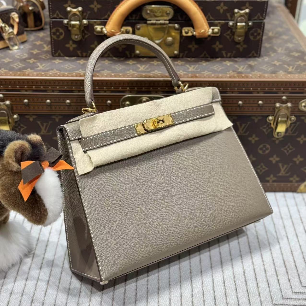 99新 Hermes/爱马仕 lina/b刻大象灰kelly28包