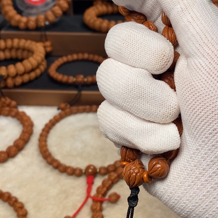 桃核吊坠秦岭龙纹桃核