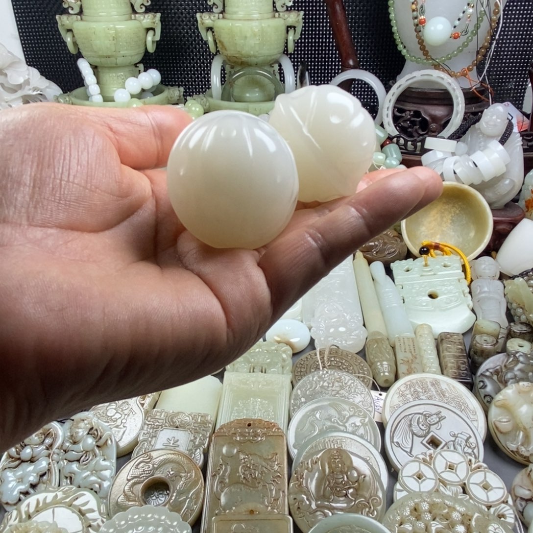 和田玉（糖玉）未镶嵌颈饰