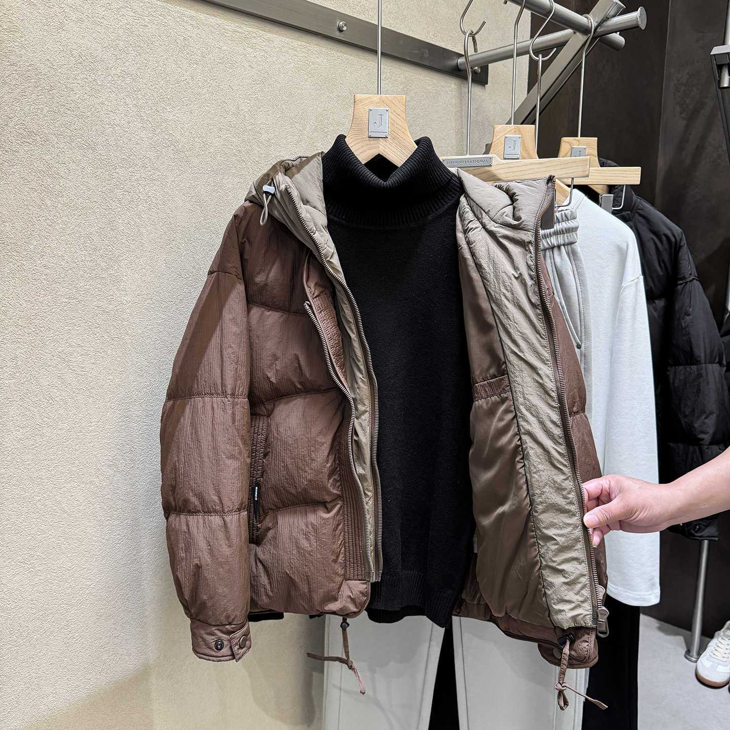 现货发售 新渠道【ONE-77】时尚假两件拼接 男士羽绒服外套面包服