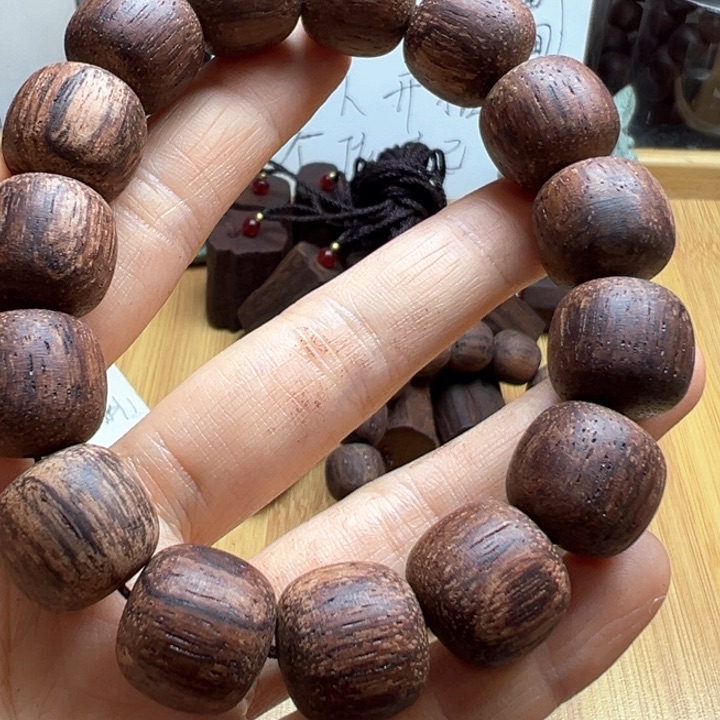 藤类哎***喂降真香1516白油老型