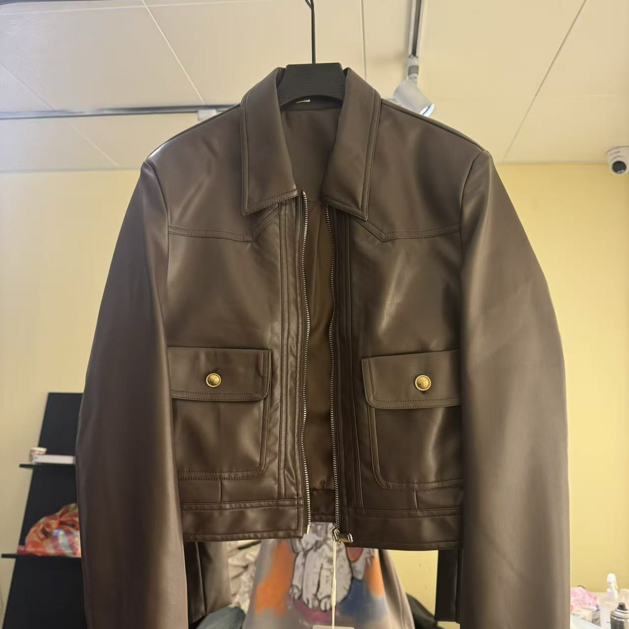 PU皮衣外套女春秋短款翻领植鞣绵美拉德风显瘦气质上衣潮