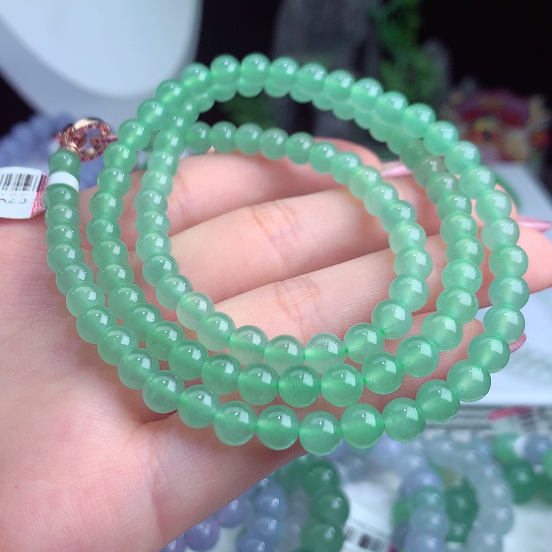 翡翠手链未镶嵌卡6