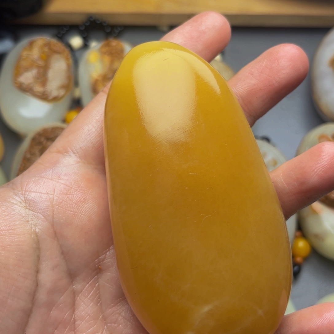 無***詺石材方解石手把件
