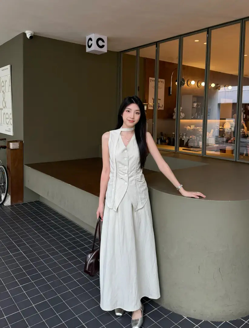 高级感套装小众背心上衣女装夏季新款高腰裙子半身裙老钱风两件套