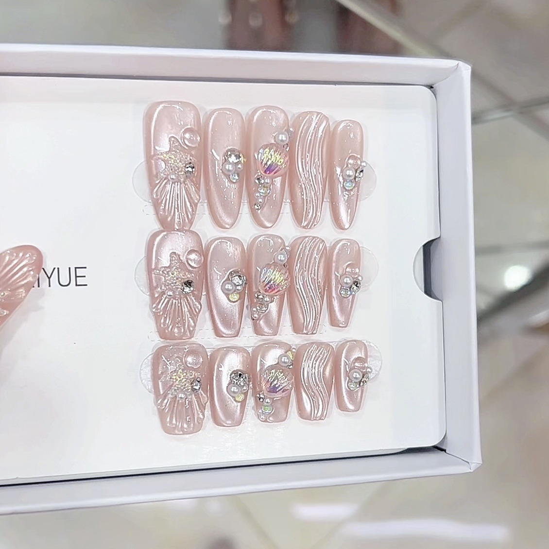 3000 NAIL “珠光潮语”设计师高定原创纯手工高级感猫眼显白穿戴甲