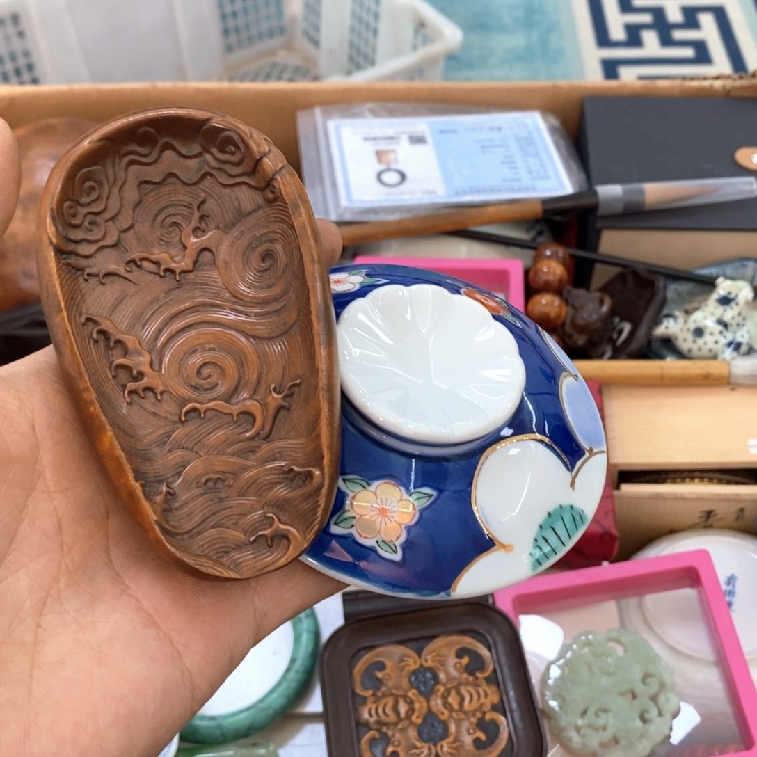 瓷片哈哈哈哈哈哈哈