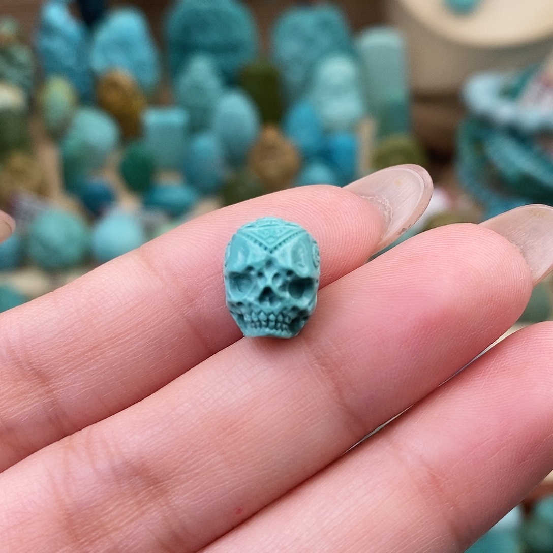 未镶嵌绿松石珠宝奇石