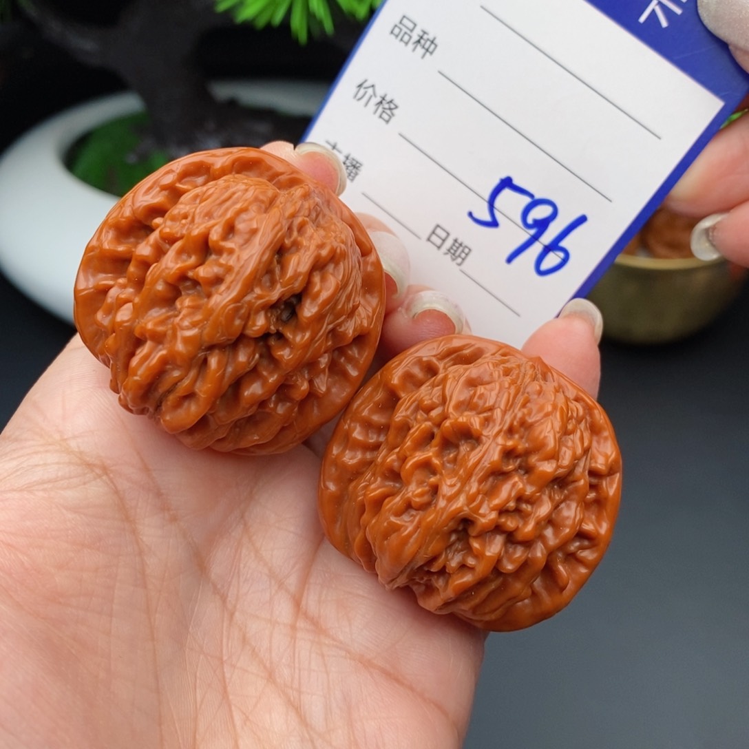 文玩核桃把件40四座楼596