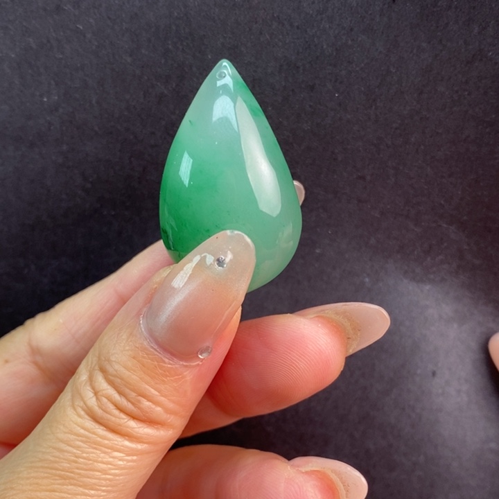 石英质玉颈饰未镶嵌