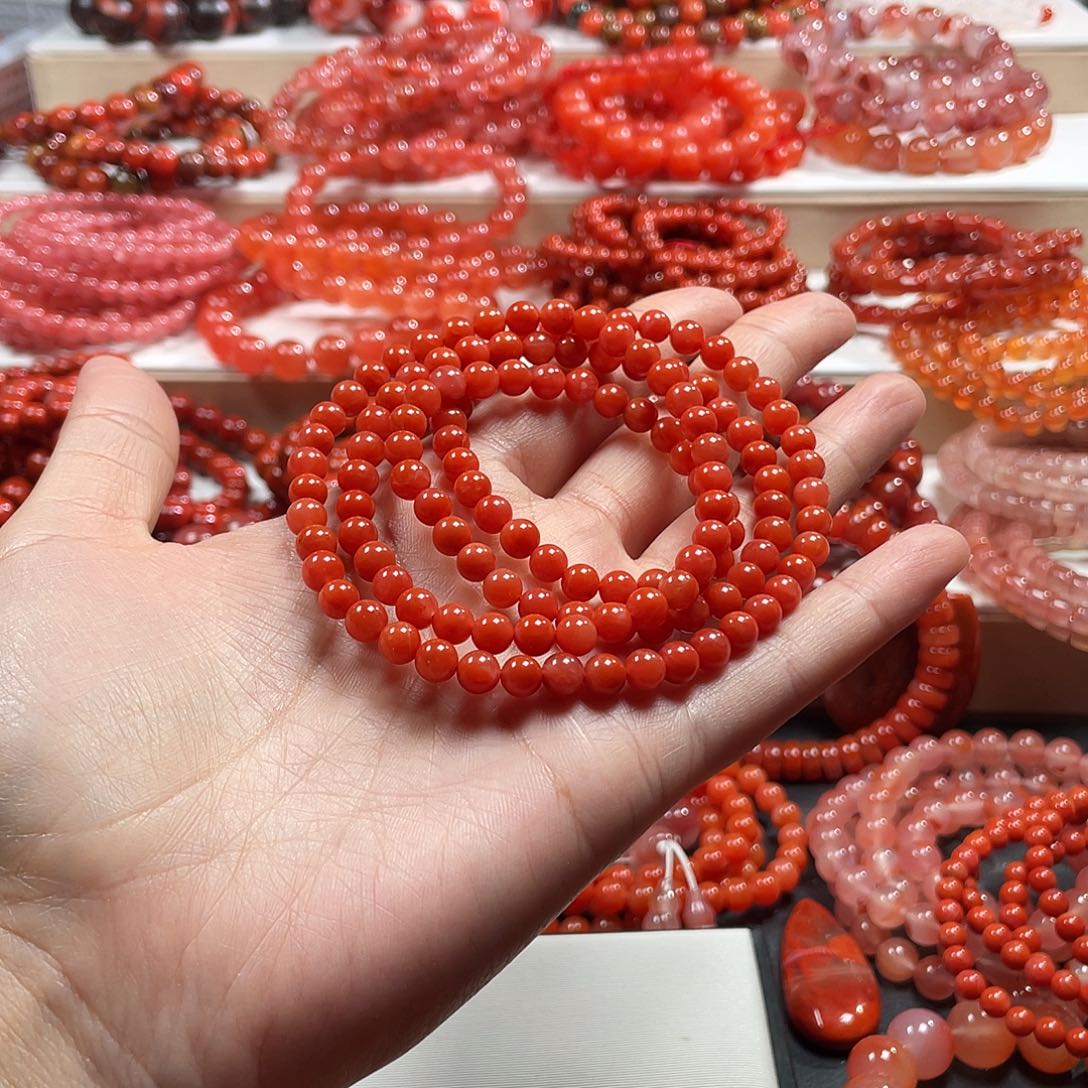 南红玛瑙未镶嵌手链
