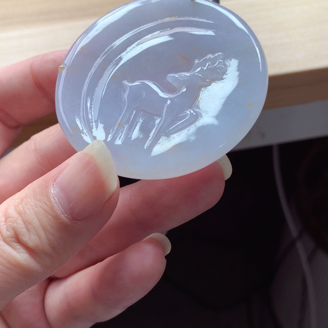 翡翠颈饰未镶嵌吊坠