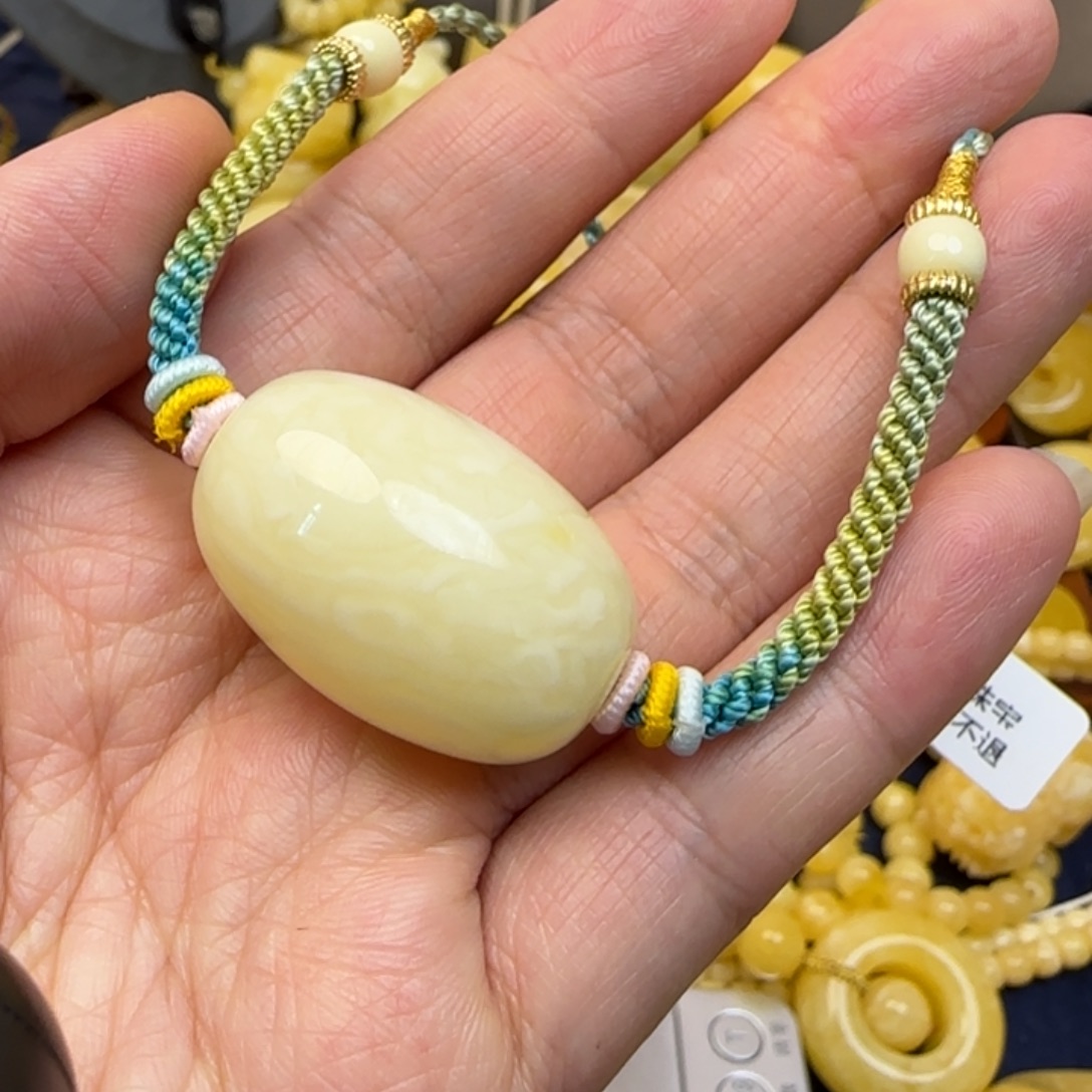 蜜蜡颈饰未镶嵌天然蜜蜡