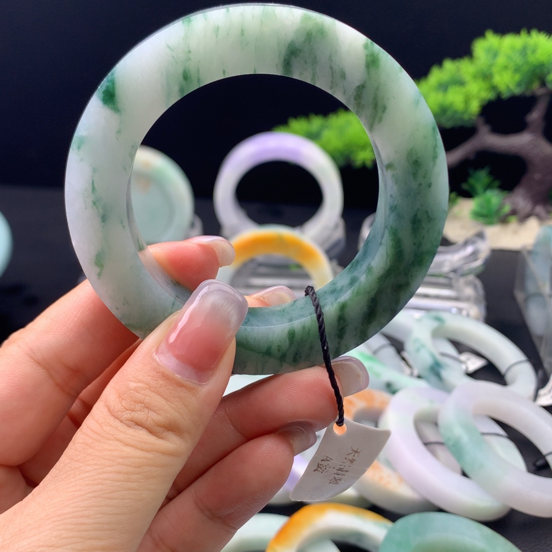 定制翡翠正未镶嵌