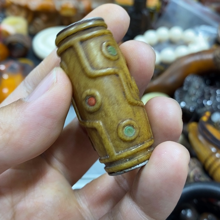 滴血莲花菩提吊坠