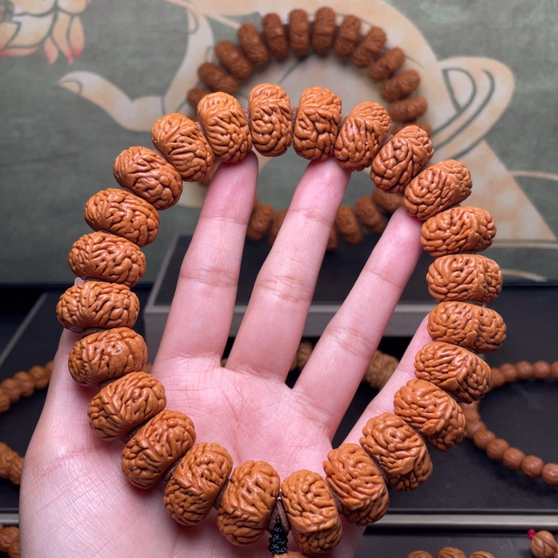 吊坠桃核22麒麟纹手持