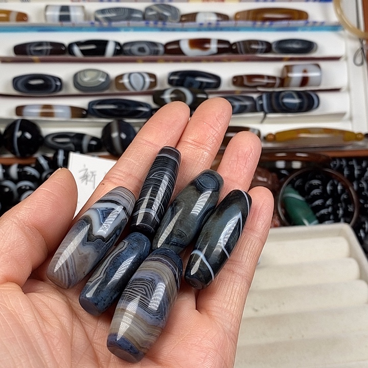 熊***重玛瑙/玉髓合金珠宝半成品