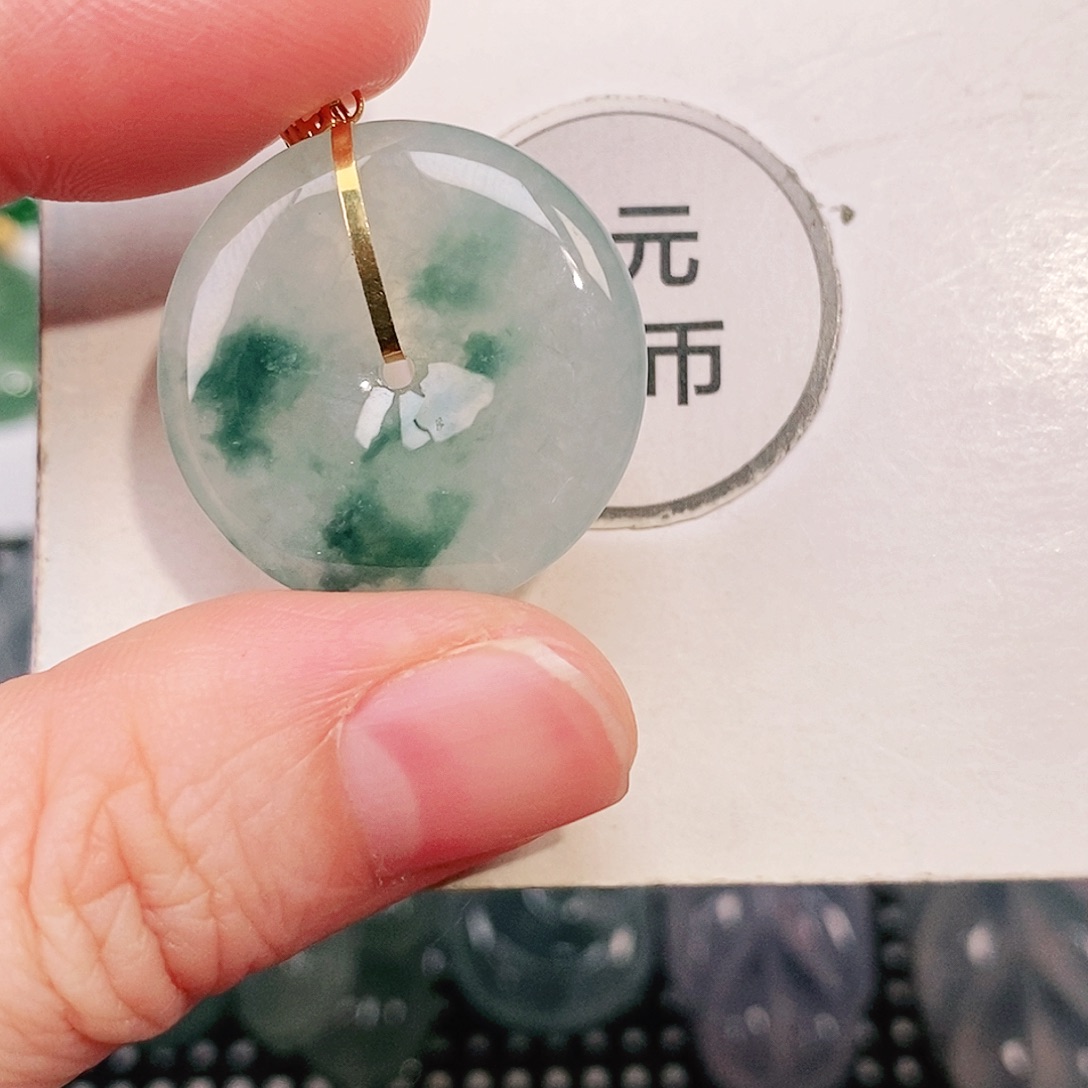 翡翠18K金镶嵌颈饰24.4/4.3