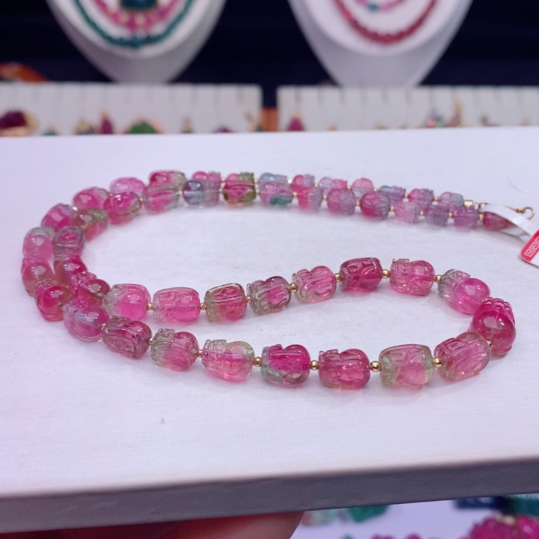 颈饰18K金镶嵌碧玺碧玺A项链