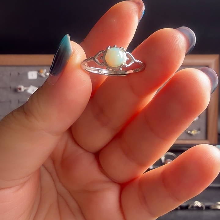 欧泊足银镶嵌戒指0878