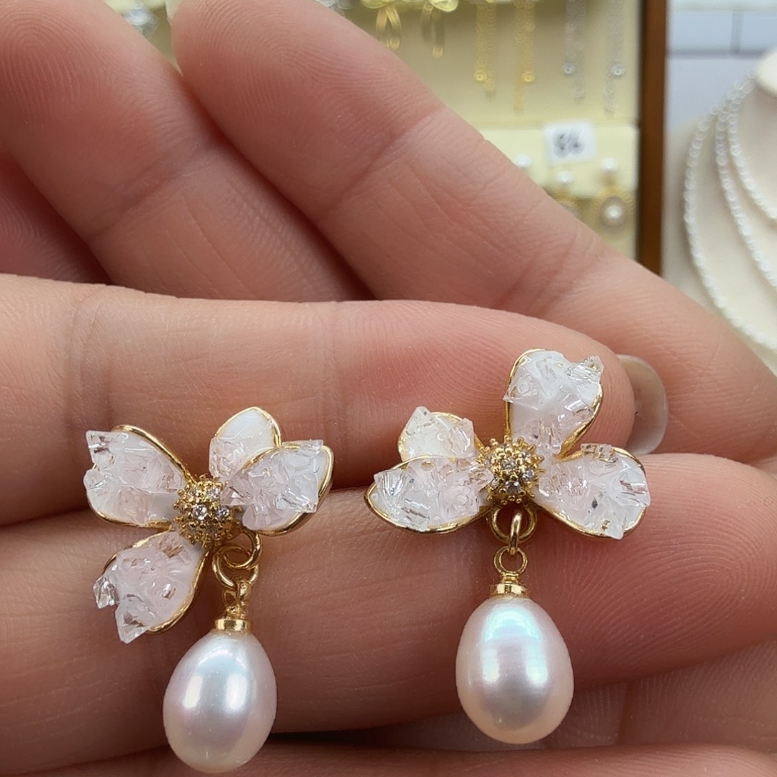 未镶嵌淡水珍珠耳饰