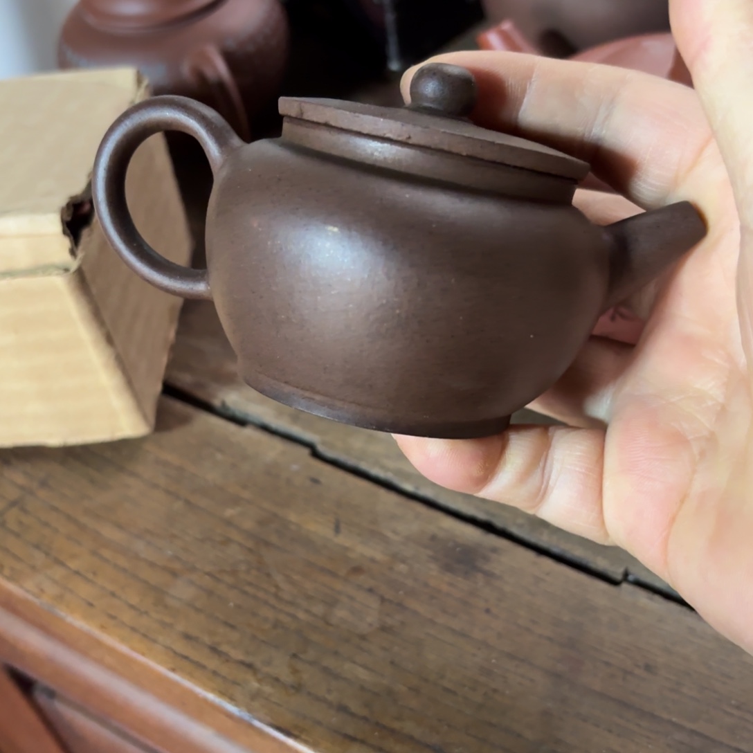 小***克紫砂茶壶紫砂杯及其他工艺制品为主要特色