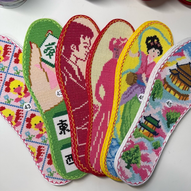 【48码适合45鞋特价鸿运玫瑰成品】纯手工绣制七层棉布花边鞋垫