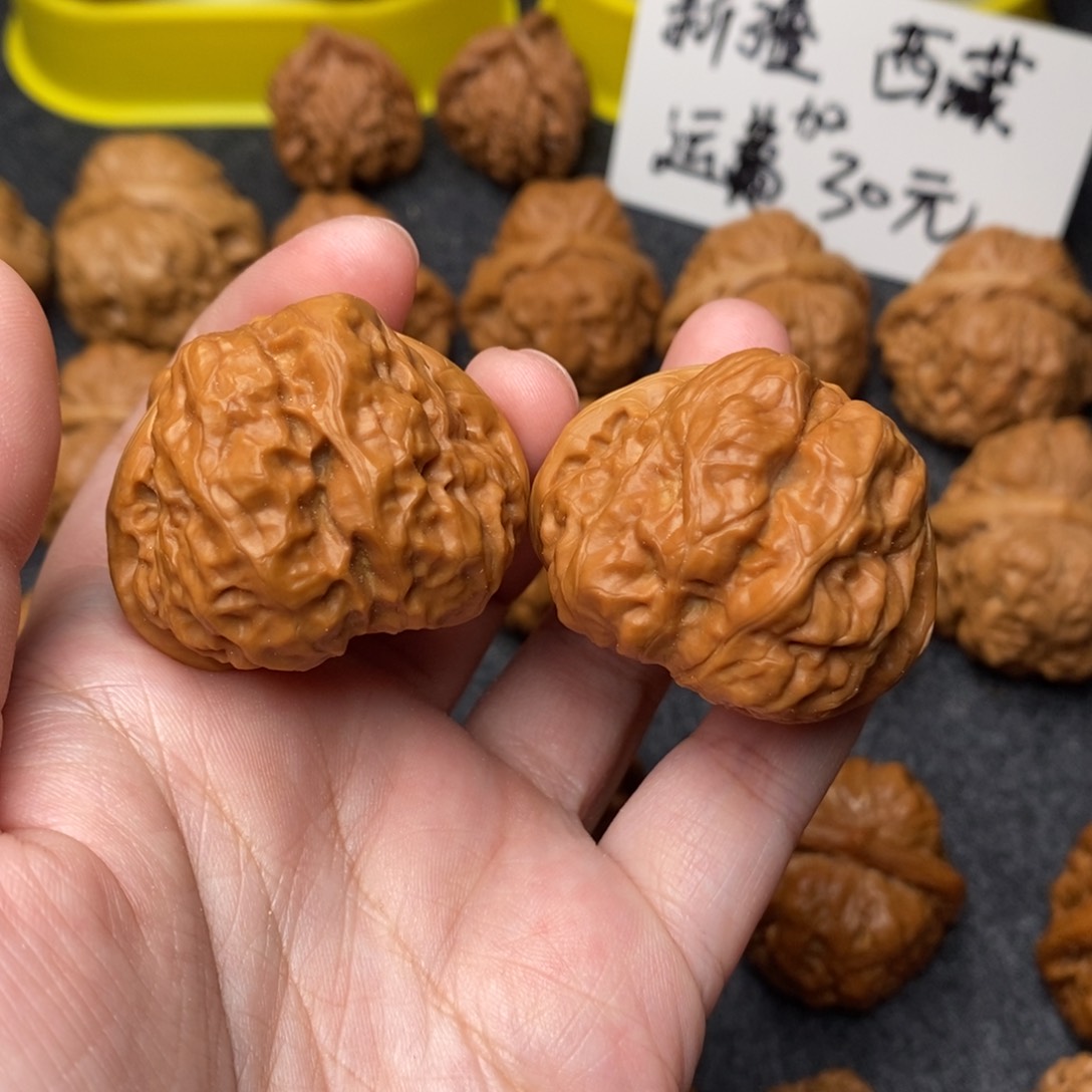 文玩核桃把件大**！蛤蟆39