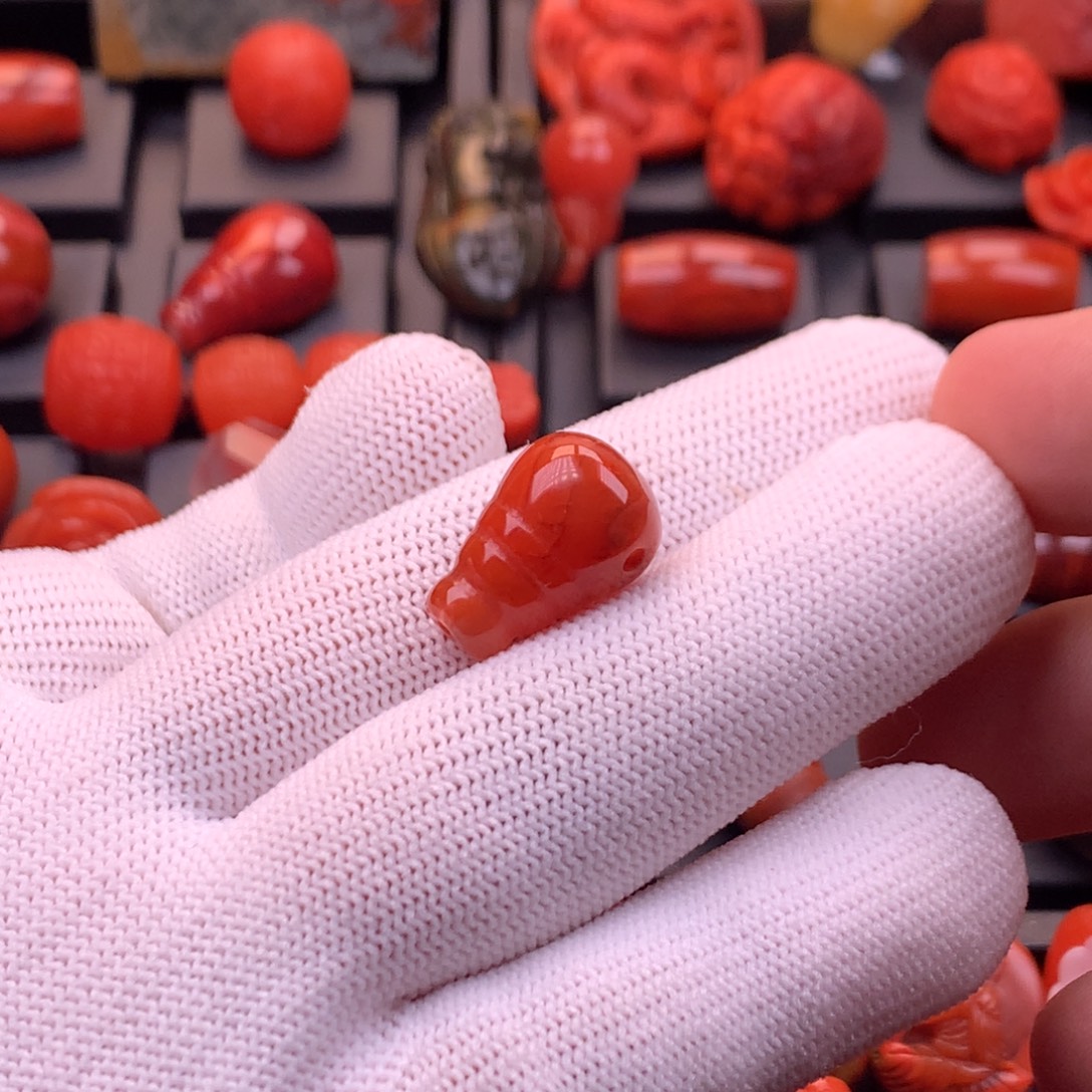 南红玛瑙未镶嵌【传仁】川料原矿火焰纹奶嘴三通12.9mm