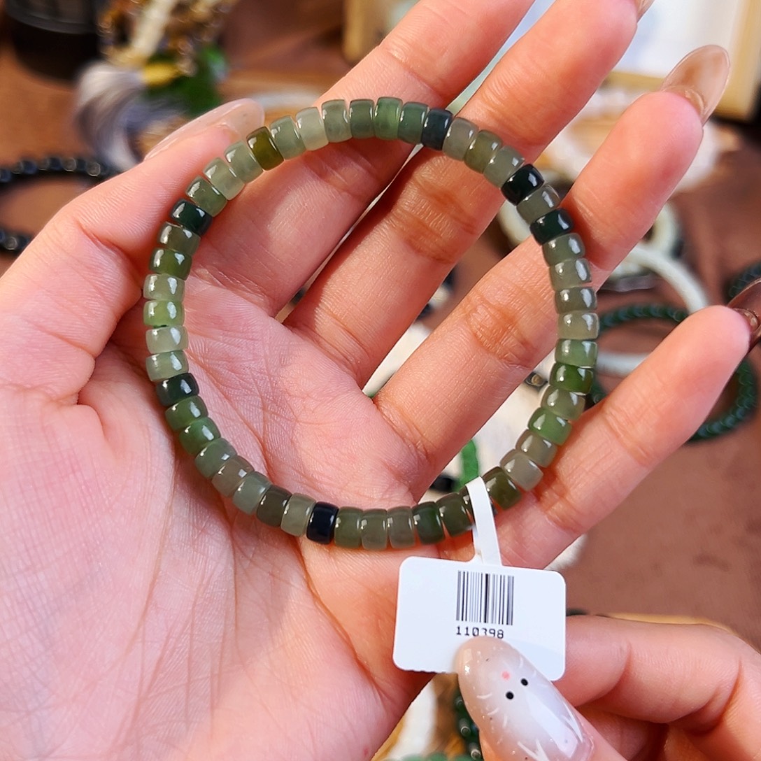 和田玉未镶嵌手串