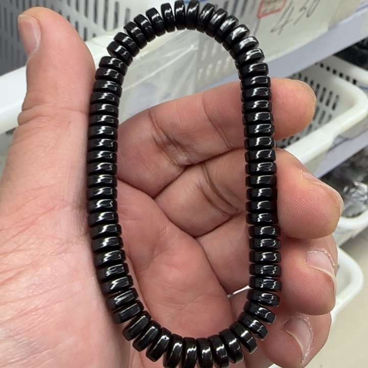 白玉菩提吊坠黑色435