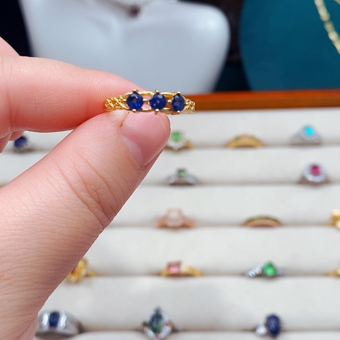 蓝宝石戒指银S925镶嵌