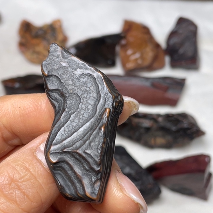 大***顺石材戈壁牧民美石原石