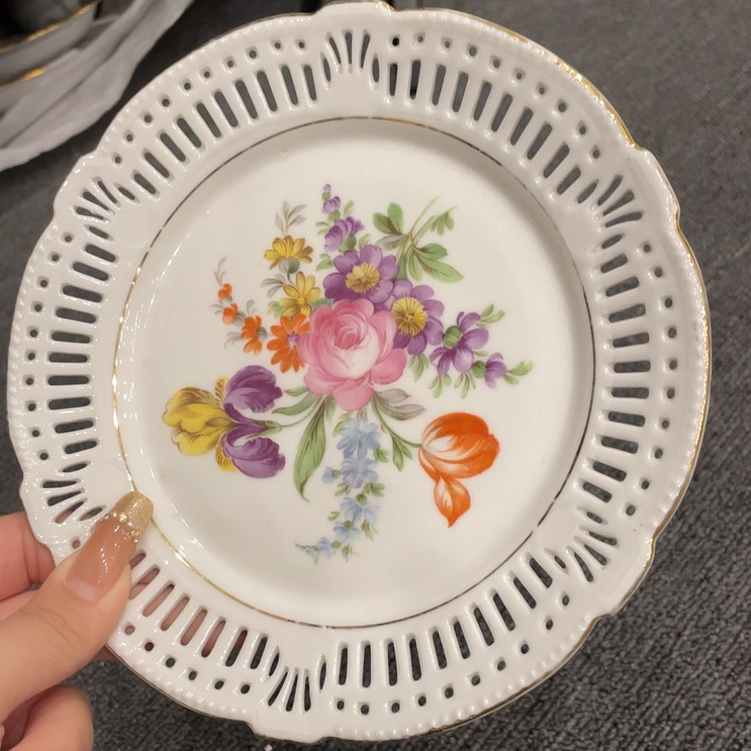 瓷片中古英瓷碟镂空