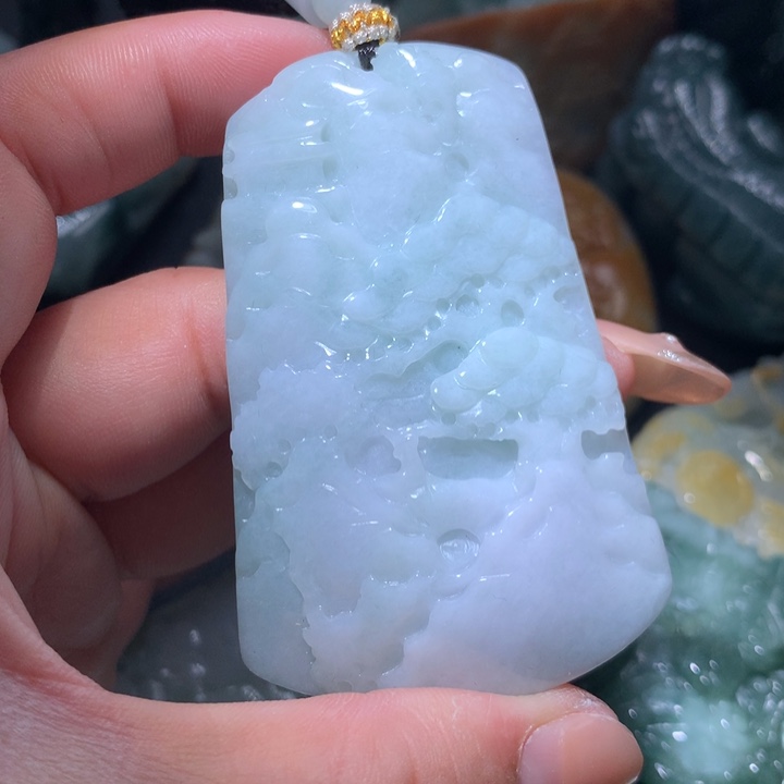 翡翠未镶嵌颈饰保真天然A货翡翠