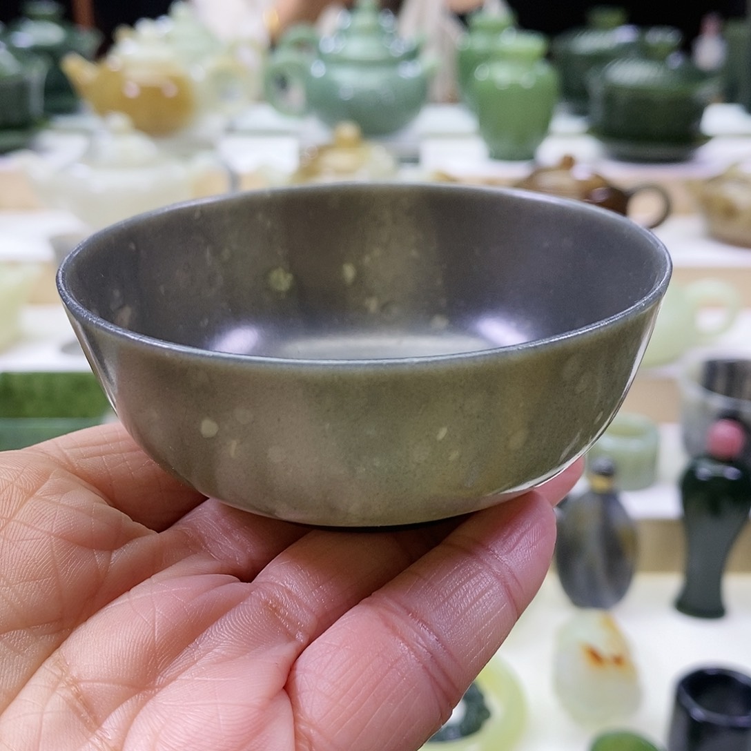 和田玉茶杯未镶嵌
