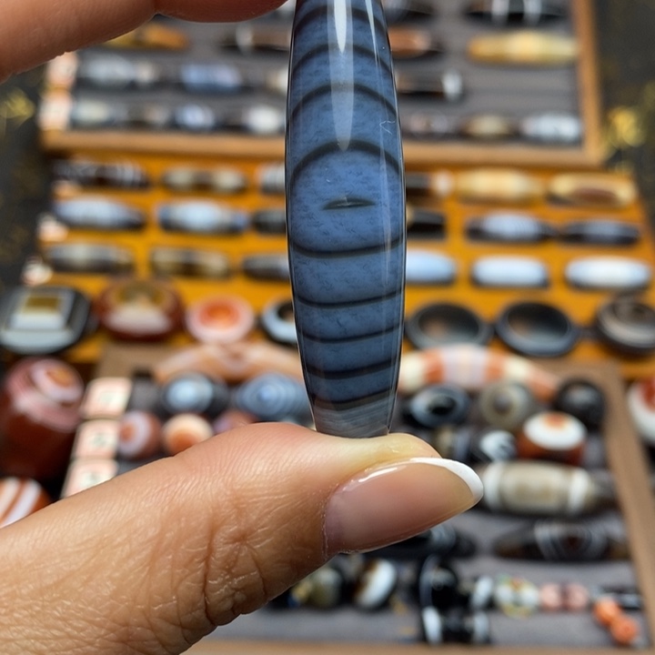 玛瑙/玉髓未镶嵌颈饰花*